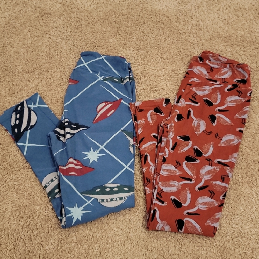 Lularoe UFO and Pelican leggings Size OS